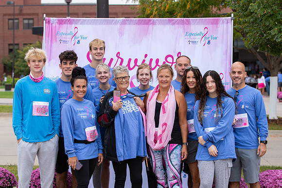 EFY-2702