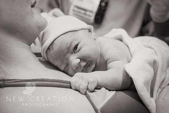Wilson-Cedar-Rapids-Birth-Photographer-8138