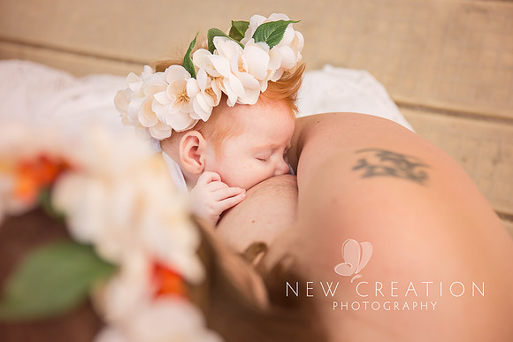 Geistkemper-Cedar-Rapids-Breastfeeding-Photographer-7309