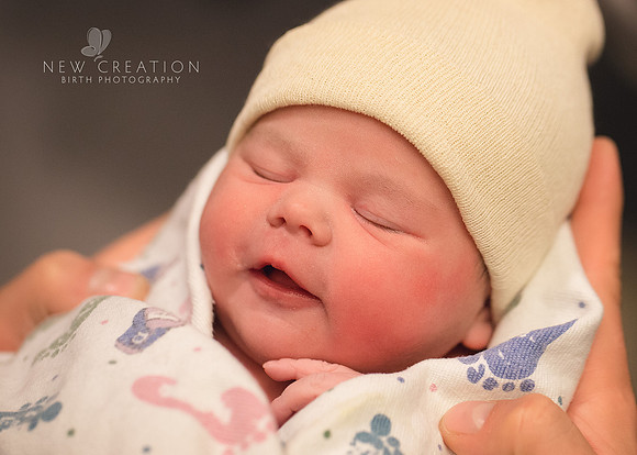 Toll Cedar Rapids Birth Photographer 0745